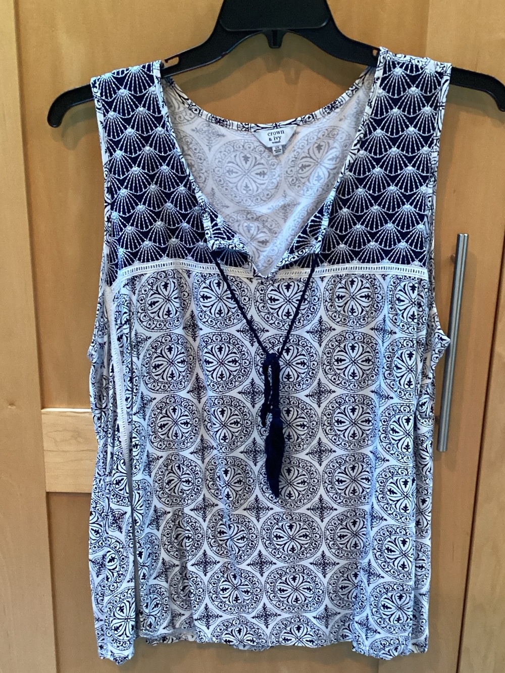 crown & ivy Navy and White Printed V-Neck Tassel Tank